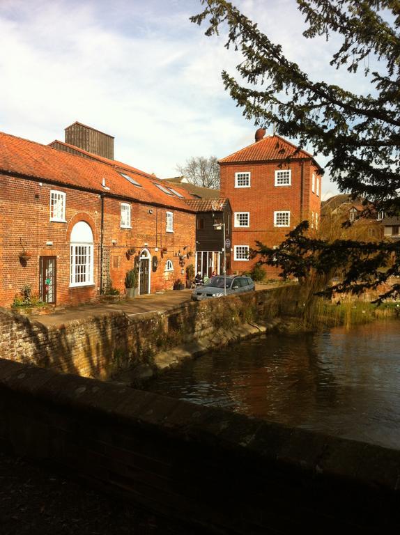 Wensum Lodge Hotel Fakenham Exterior foto